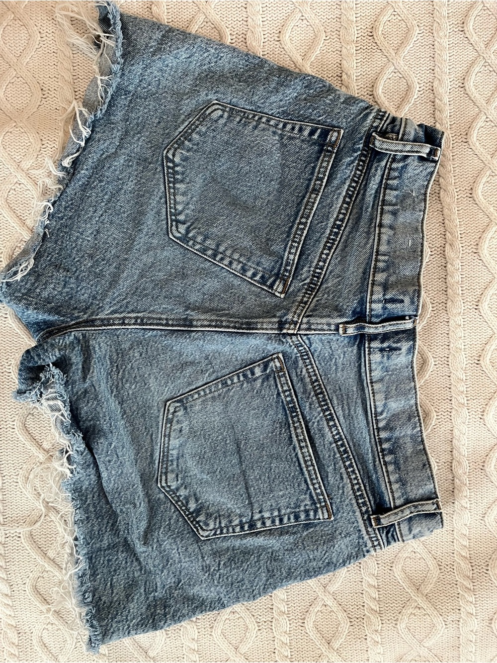 Loft Light Blue Cotton Women’s Denim Jean Shorts Size 4 or 27 Waist - Picture 11 of 15